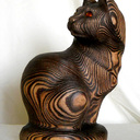 Кошка. Сосна, янтарь.